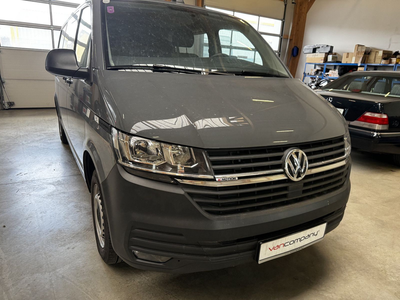 Volkswagen T6.1 lang 5-Sitzer 2.0 TDI 4Motion puregrey - Kleine bestelwagen, Bestelwagen met dubbele cabine: afbeelding 3 Volkswagen T6.1 lang 5-Sitzer 2.0 TDI 4Motion puregrey - Kleine bestelwagen, Bestelwagen met dubbele cabine: afbeelding 3