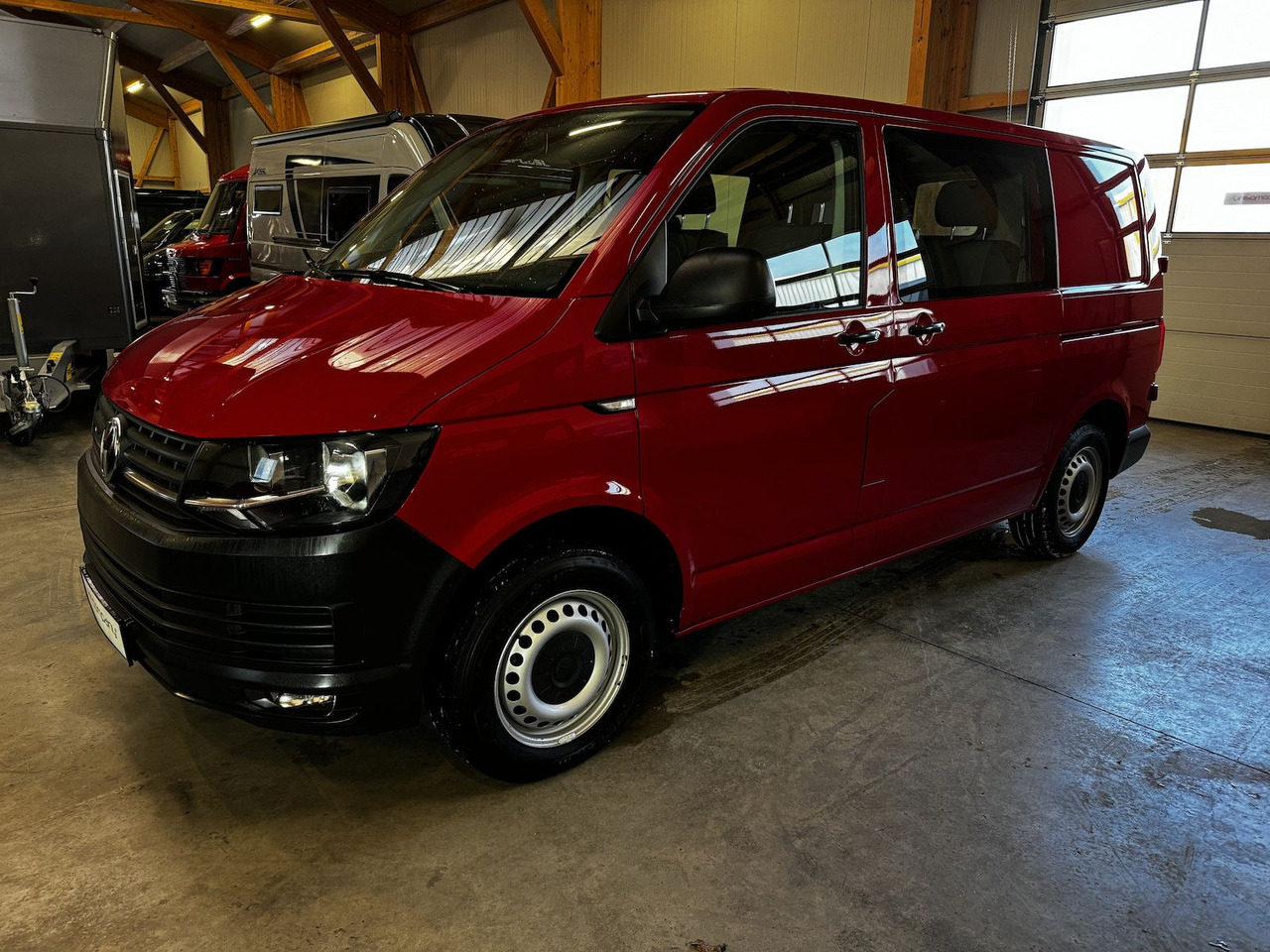 Volkswagen T6 Doka Kasten 6-Sitzer 2.0 TDI 4Motion - Kleine bestelwagen, Bestelwagen met dubbele cabine: afbeelding 1 Volkswagen T6 Doka Kasten 6-Sitzer 2.0 TDI 4Motion - Kleine bestelwagen, Bestelwagen met dubbele cabine: afbeelding 1