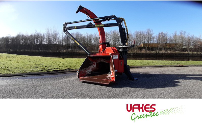 Greentec 930 / Mowi 300 - Houtversnipperaar: afbeelding 2 Greentec 930 / Mowi 300 - Houtversnipperaar: afbeelding 2