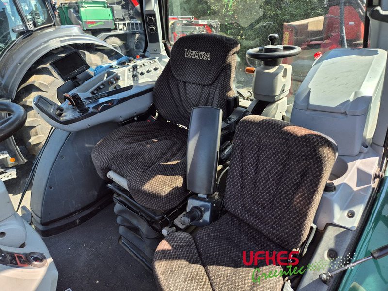 Valtra T 194 Direct TwinTrac - Tractor: afbeelding 5 Valtra T 194 Direct TwinTrac - Tractor: afbeelding 5