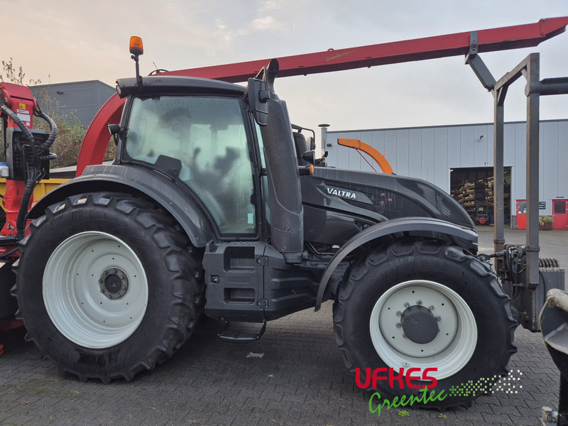 Valtra T 234 Direct TwinTrac - Tractor: afbeelding 2 Valtra T 234 Direct TwinTrac - Tractor: afbeelding 2