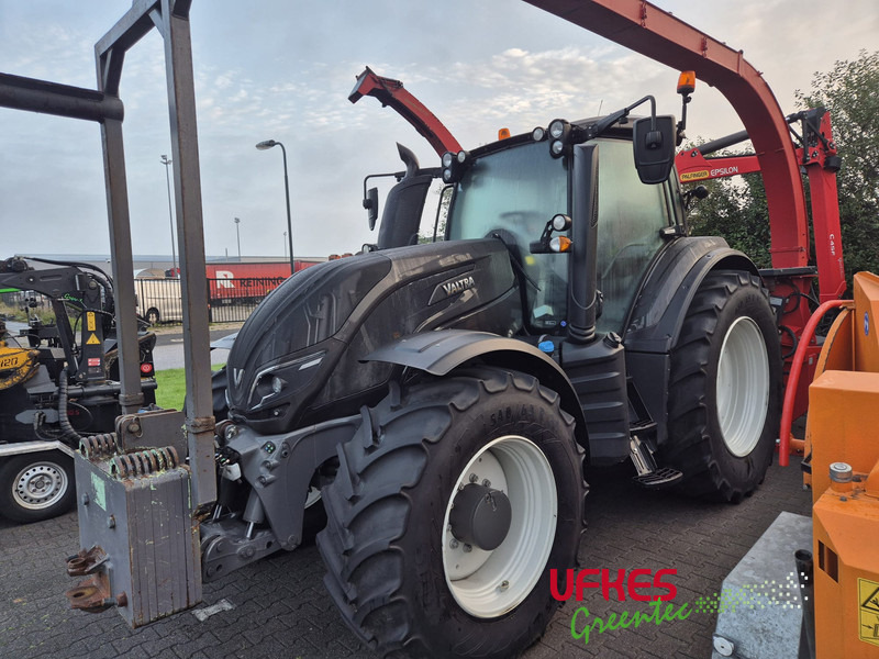 Valtra T 234 Direct TwinTrac - Tractor: afbeelding 1 Valtra T 234 Direct TwinTrac - Tractor: afbeelding 1