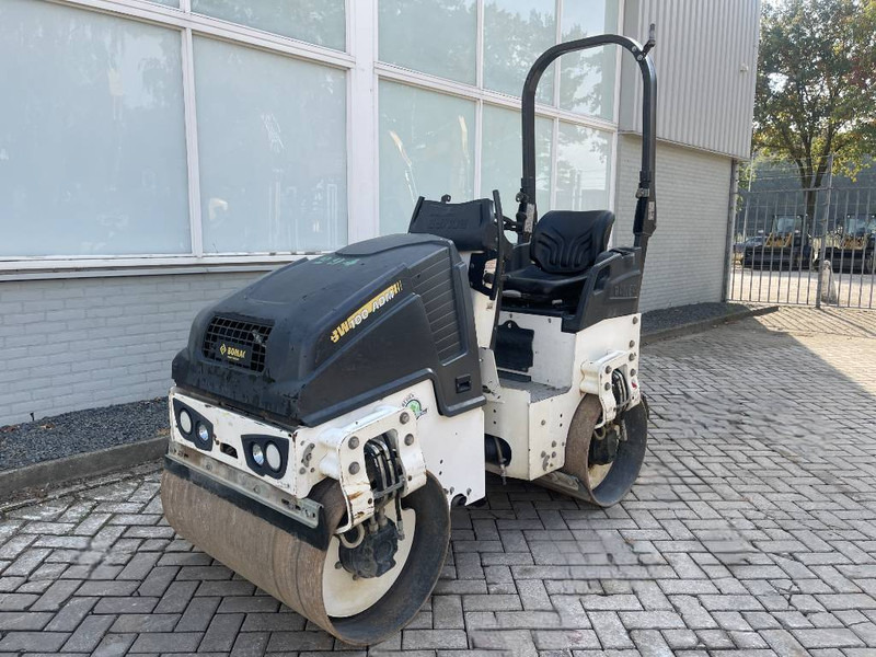 Bomag BW 100 AD M-5 - Wals: afbeelding 1 Bomag BW 100 AD M-5 - Wals: afbeelding 1