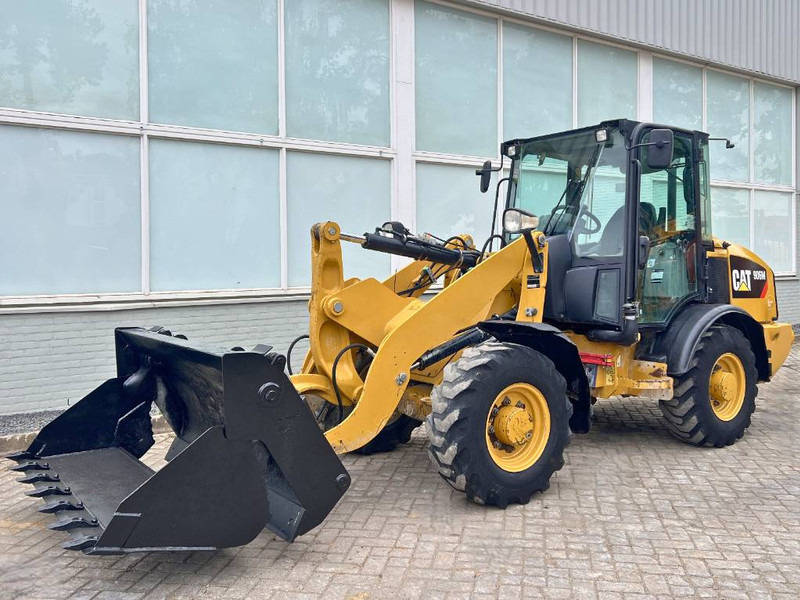 Cat 906 M 2016 - Wiellader: afbeelding 1 Cat 906 M 2016 - Wiellader: afbeelding 1