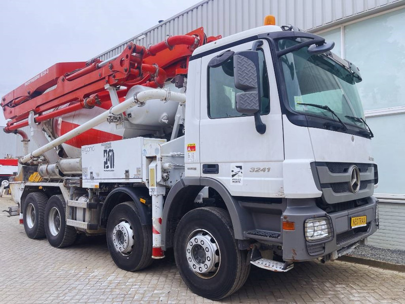 Mercedes-Benz Actros 3241 Putzmeister M24/3 2013 8X4 - Betonmixer: afbeelding 3 Mercedes-Benz Actros 3241 Putzmeister M24/3 2013 8X4 - Betonmixer: afbeelding 3