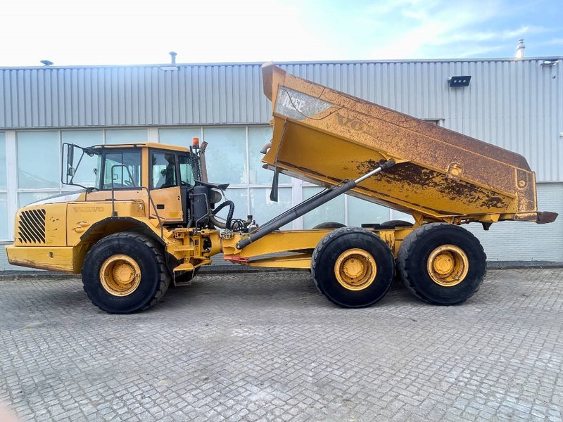 Volvo A25E - Kiepwagen met knikbesturing: afbeelding 2 Volvo A25E - Kiepwagen met knikbesturing: afbeelding 2
