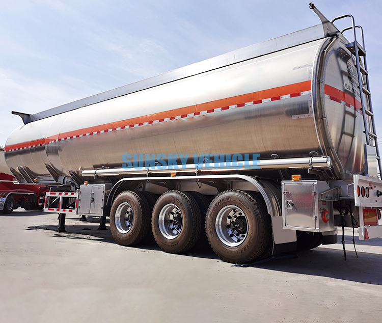 SUNSKY Fuel Tank Trailer - Tankoplegger: afbeelding 5 SUNSKY Fuel Tank Trailer - Tankoplegger: afbeelding 5