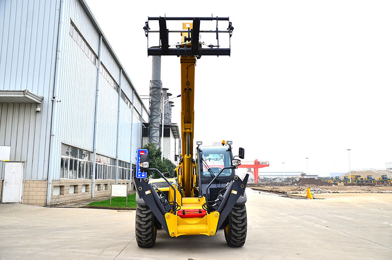 XCMG Certified Used 4.5t Small Telescopic Boom Telehandler Forklift Xc6-1056vn - Verreiker: afbeelding 3 XCMG Certified Used 4.5t Small Telescopic Boom Telehandler Forklift Xc6-1056vn - Verreiker: afbeelding 3