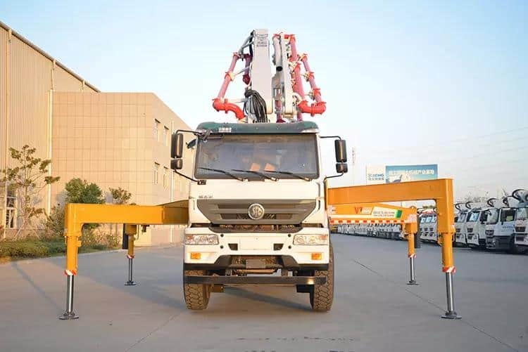 XCMG Factory HB37V Used 37m Concrete Pump Truck - Betonpomp: afbeelding 5 XCMG Factory HB37V Used 37m Concrete Pump Truck - Betonpomp: afbeelding 5