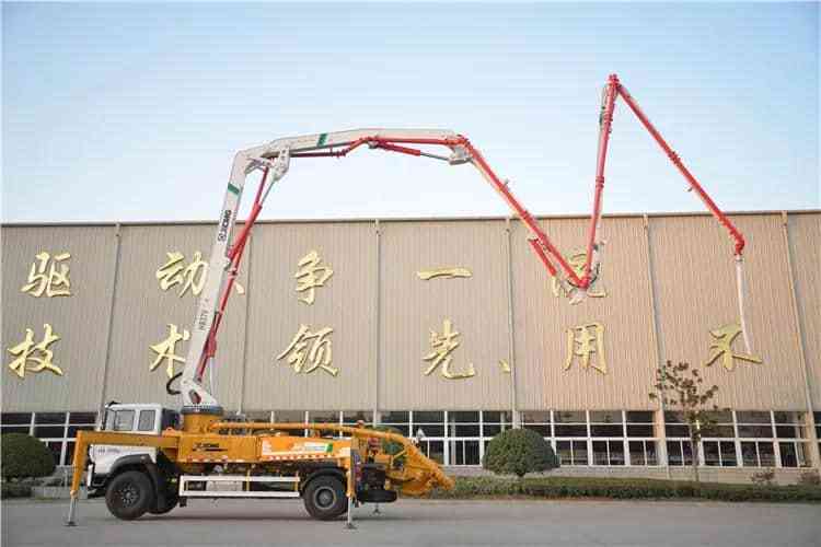 XCMG Factory HB37V Used 37m Concrete Pump Truck - Betonpomp: afbeelding 4 XCMG Factory HB37V Used 37m Concrete Pump Truck - Betonpomp: afbeelding 4