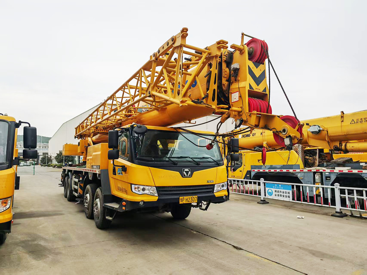 XCMG Factory Second Hand 50 Ton Mobile Crane QY50K5C_1 Hydraulic Arm Crane For Trucks - Mobiele kraan: afbeelding 2 XCMG Factory Second Hand 50 Ton Mobile Crane QY50K5C_1 Hydraulic Arm Crane For Trucks - Mobiele kraan: afbeelding 2