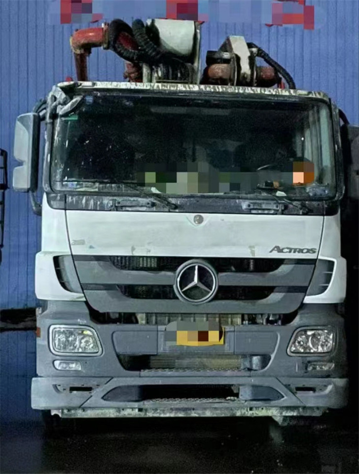 Betonpomp XCMG Hb58V Euro 5 2019 Year Second Hand Truck Mounted Concrete Pump Price: afbeelding 6 Betonpomp XCMG Hb58V Euro 5 2019 Year Second Hand Truck Mounted Concrete Pump Price: afbeelding 6