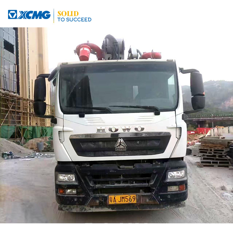 XCMG Manufacturer Concrete Pump Machine HB43V Used 43m HOWO Small Concrete Pumps Truck For Sale - Betonpomp: afbeelding 1 XCMG Manufacturer Concrete Pump Machine HB43V Used 43m HOWO Small Concrete Pumps Truck For Sale - Betonpomp: afbeelding 1