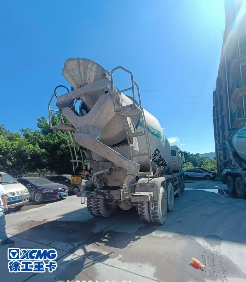XCMG Official 12cbm Concrete Mixer Drum G4804D Used Mobile Concrete Mixers Truck For Sale - Betonmixer: afbeelding 3 XCMG Official 12cbm Concrete Mixer Drum G4804D Used Mobile Concrete Mixers Truck For Sale - Betonmixer: afbeelding 3