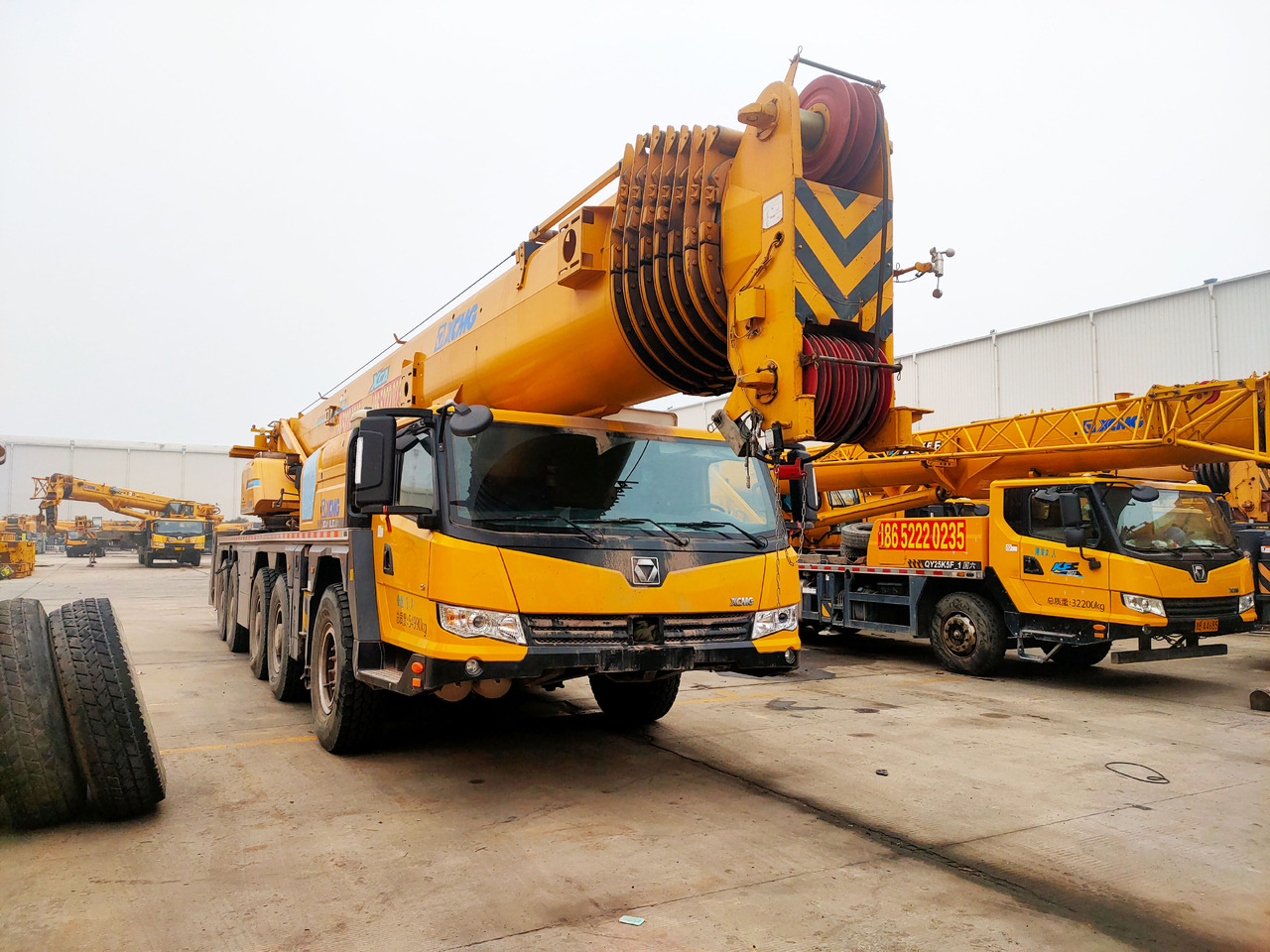 XCMG Official 130t Second Hand All Terrain Mobile Crane XCA130L8C Hydraulic Arm Crane Price List - Alle terrein kraan: afbeelding 2 XCMG Official 130t Second Hand All Terrain Mobile Crane XCA130L8C Hydraulic Arm Crane Price List - Alle terrein kraan: afbeelding 2