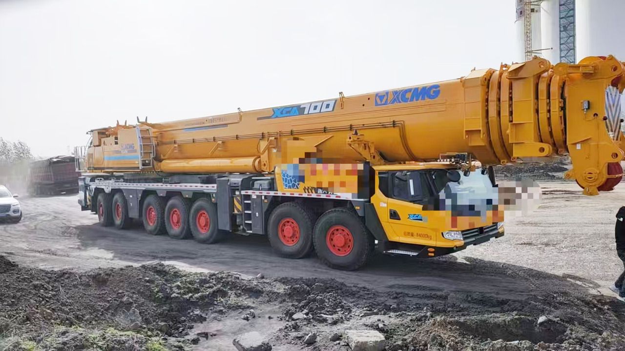 XCMG Official 700 Ton Used Mobile Cranes XCA700 All Terrain Crane Price For Sale - Alle terrein kraan: afbeelding 5 XCMG Official 700 Ton Used Mobile Cranes XCA700 All Terrain Crane Price For Sale - Alle terrein kraan: afbeelding 5