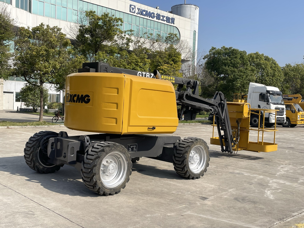 XCMG Official Cherry Picker Lift GTBZ14J 14m Used Articulated Boom Lift Hot Sale - Knikarmhoogwerker: afbeelding 5 XCMG Official Cherry Picker Lift GTBZ14J 14m Used Articulated Boom Lift Hot Sale - Knikarmhoogwerker: afbeelding 5