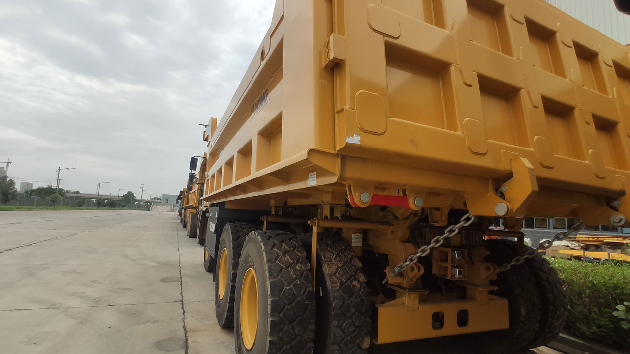 XCMG Official Second Hand Chinese Tipper Truck 72 Ton XDR80TE Mining Dump Truck Price - Kiepwagen: afbeelding 3 XCMG Official Second Hand Chinese Tipper Truck 72 Ton XDR80TE Mining Dump Truck Price - Kiepwagen: afbeelding 3
