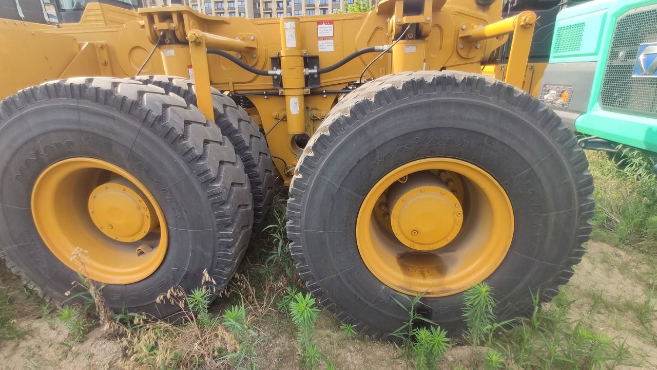 XCMG Official Second Hand Tipper Dump Truck XDR80T Mining Dump Truck Price - Kiepwagen: afbeelding 5 XCMG Official Second Hand Tipper Dump Truck XDR80T Mining Dump Truck Price - Kiepwagen: afbeelding 5