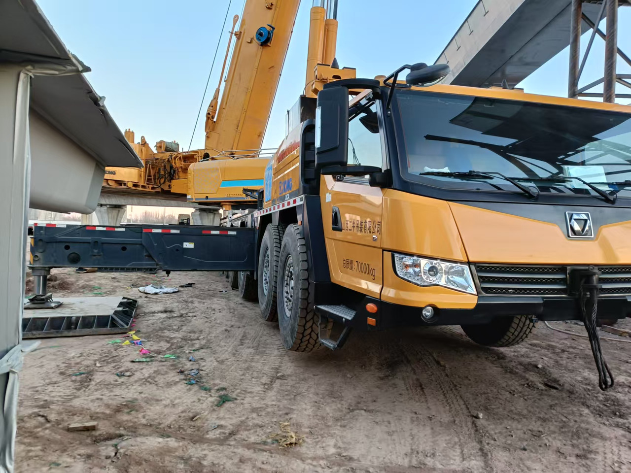 XCMG Official Used 460t All Terrain Crane XCA460 Hydraulic Truck Crane Hot Sale - Alle terrein kraan: afbeelding 2 XCMG Official Used 460t All Terrain Crane XCA460 Hydraulic Truck Crane Hot Sale - Alle terrein kraan: afbeelding 2