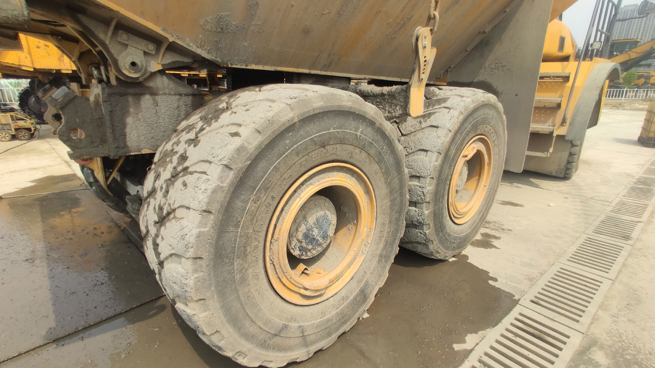 XCMG Official Used 6*6 Dumper Mining Truck XDA50H Articulated Tipper Truck Dumper Price - Kiepwagen: afbeelding 5 XCMG Official Used 6*6 Dumper Mining Truck XDA50H Articulated Tipper Truck Dumper Price - Kiepwagen: afbeelding 5