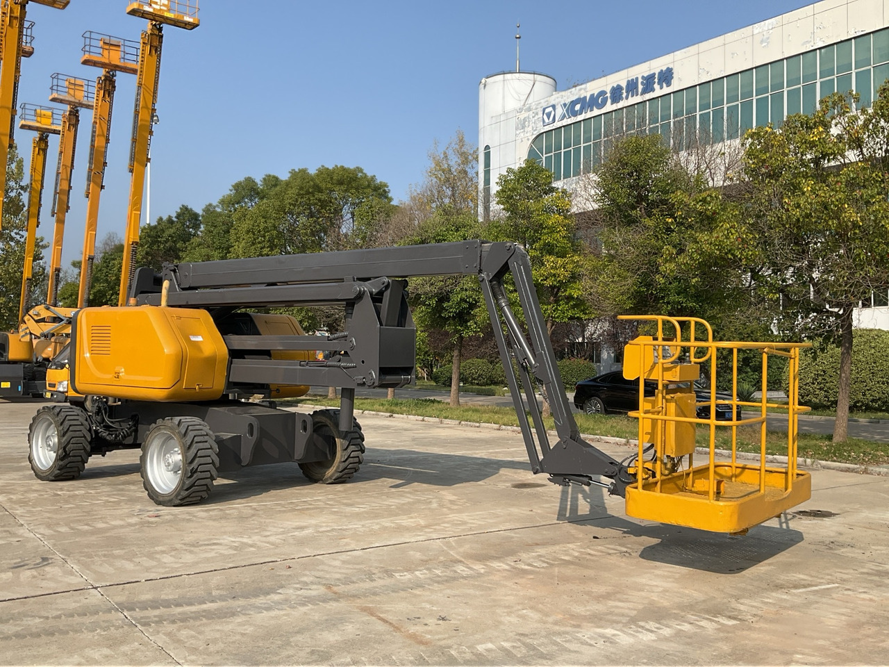 XCMG Official Used Self Propelled Boom Lift GTBZ18 18m Cherry Picker Price List - Knikarmhoogwerker: afbeelding 4 XCMG Official Used Self Propelled Boom Lift GTBZ18 18m Cherry Picker Price List - Knikarmhoogwerker: afbeelding 4