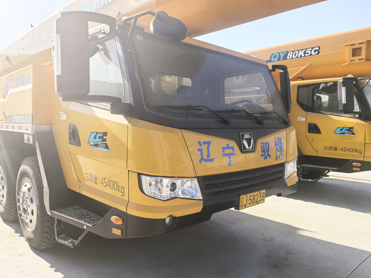 XCMG Official Used Truck-mounted Cranes QY80K5C 80Ton Mobile Cranes Price List - Mobiele kraan: afbeelding 5 XCMG Official Used Truck-mounted Cranes QY80K5C 80Ton Mobile Cranes Price List - Mobiele kraan: afbeelding 5