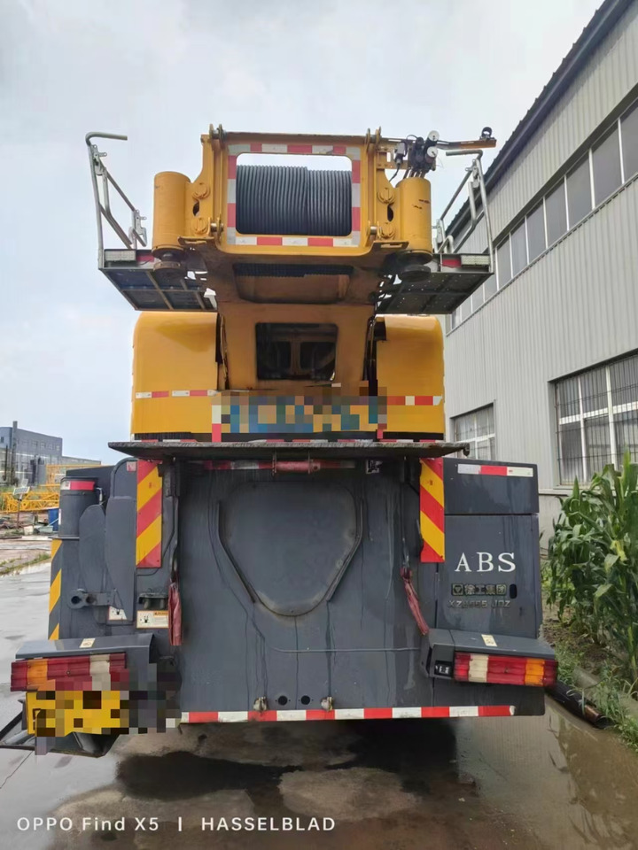 XCMG Official XCA180 180 Ton Second Hand All Terrain Crane Best Price - Alle terrein kraan: afbeelding 4 XCMG Official XCA180 180 Ton Second Hand All Terrain Crane Best Price - Alle terrein kraan: afbeelding 4