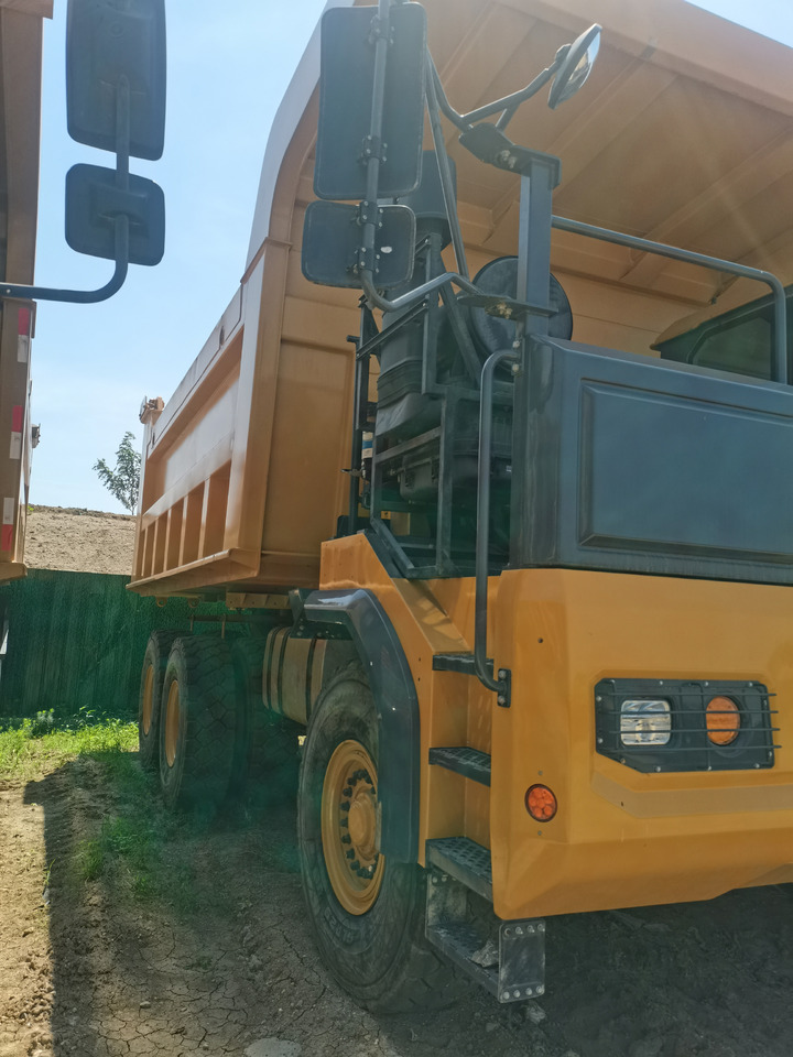 XCMG Official XDR80T 70 Ton Wheel Dumper Second Hand Chinese Tipper Truck Best Price - Kiepwagen: afbeelding 2 XCMG Official XDR80T 70 Ton Wheel Dumper Second Hand Chinese Tipper Truck Best Price - Kiepwagen: afbeelding 2