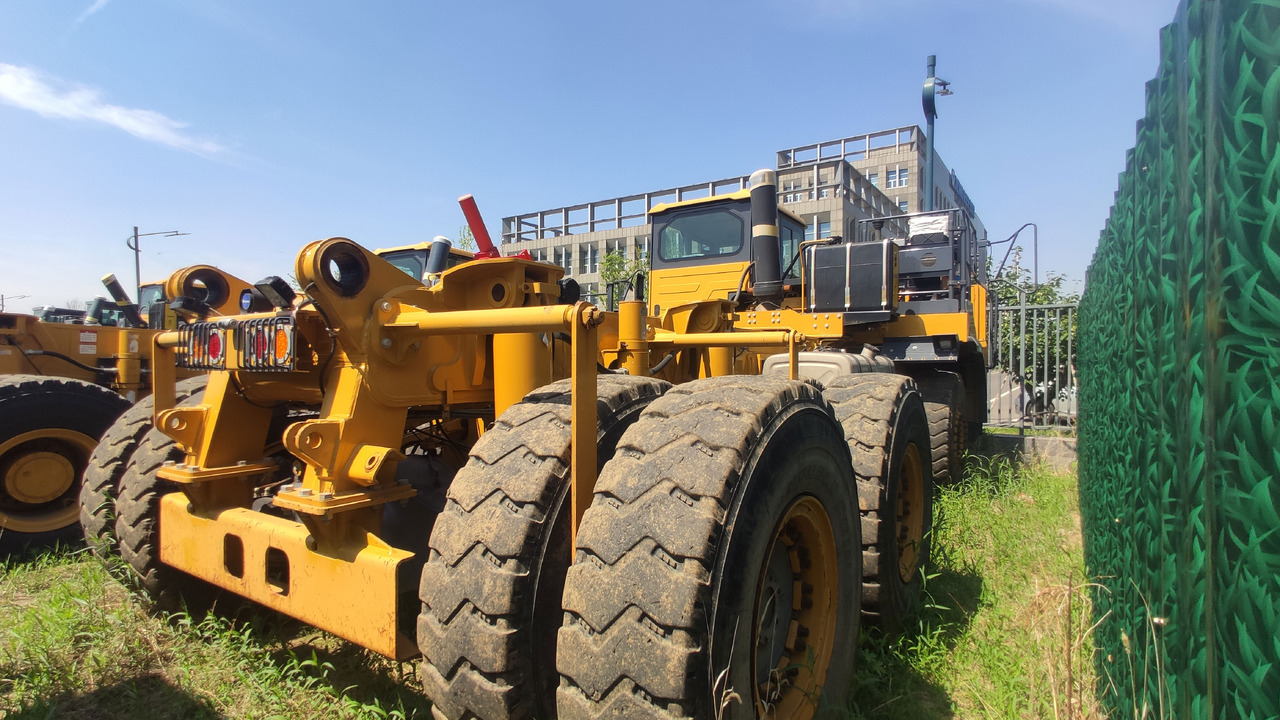XCMG Official XDR90T-AT Used Dump Trucks Second Hand Tipper Trucks Dumper Truck For Sale - Kiepwagen: afbeelding 4 XCMG Official XDR90T-AT Used Dump Trucks Second Hand Tipper Trucks Dumper Truck For Sale - Kiepwagen: afbeelding 4