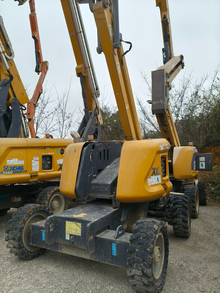 XCMG Official XGA16 16m Second Hand Articulated Boom Lift Platform With High Quality - Knikarmhoogwerker: afbeelding 3 XCMG Official XGA16 16m Second Hand Articulated Boom Lift Platform With High Quality - Knikarmhoogwerker: afbeelding 3
