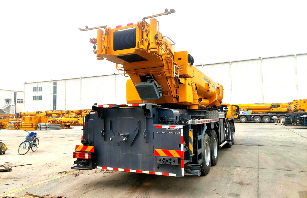 XCMG QY180K5C mobile diesel lift crane price - Mobiele kraan: afbeelding 3 XCMG QY180K5C mobile diesel lift crane price - Mobiele kraan: afbeelding 3