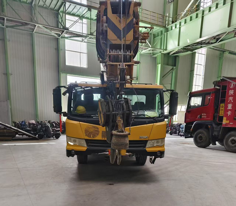 XCMG QY25K5A 25 ton truck crane hydraulic for sale - Mobiele kraan: afbeelding 5 XCMG QY25K5A 25 ton truck crane hydraulic for sale - Mobiele kraan: afbeelding 5