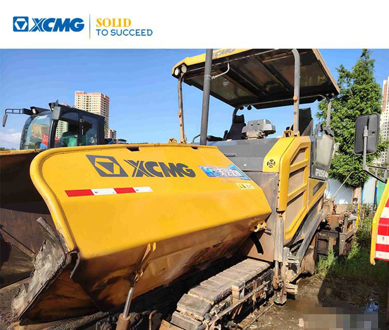 XCMG RP905HDIV used hydraulic mobile asphalt paver - Asfaltafwerkmachine: afbeelding 1 XCMG RP905HDIV used hydraulic mobile asphalt paver - Asfaltafwerkmachine: afbeelding 1