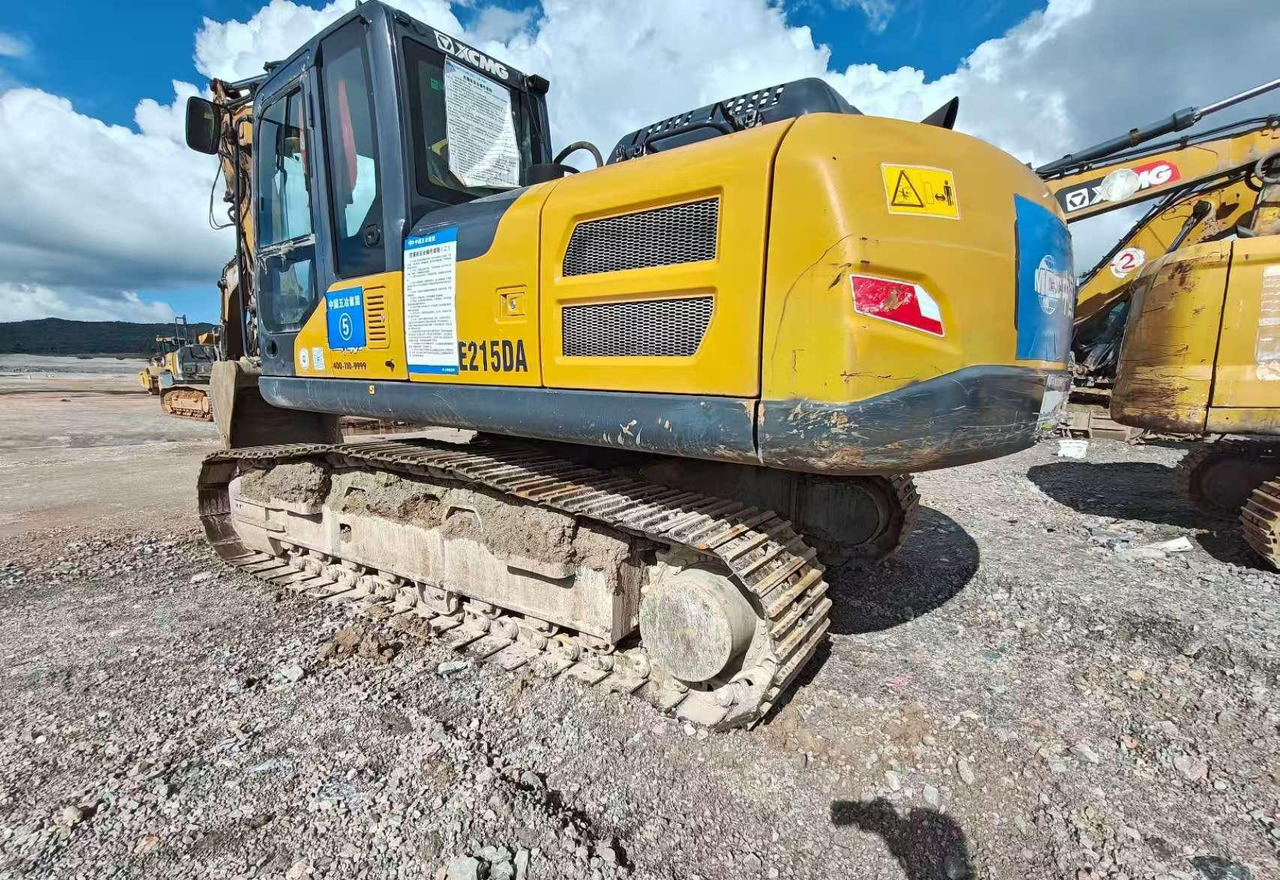 XCMG XE215DA hot sale used excavator hydraulic 21ton price - Rupsgraafmachine: afbeelding 4 XCMG XE215DA hot sale used excavator hydraulic 21ton price - Rupsgraafmachine: afbeelding 4