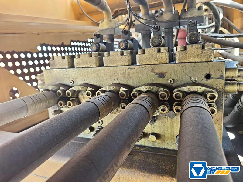 XCMG XGC16000 1250 ton 2020 used mobile crawler crane price - Rupskraan: afbeelding 2 XCMG XGC16000 1250 ton 2020 used mobile crawler crane price - Rupskraan: afbeelding 2