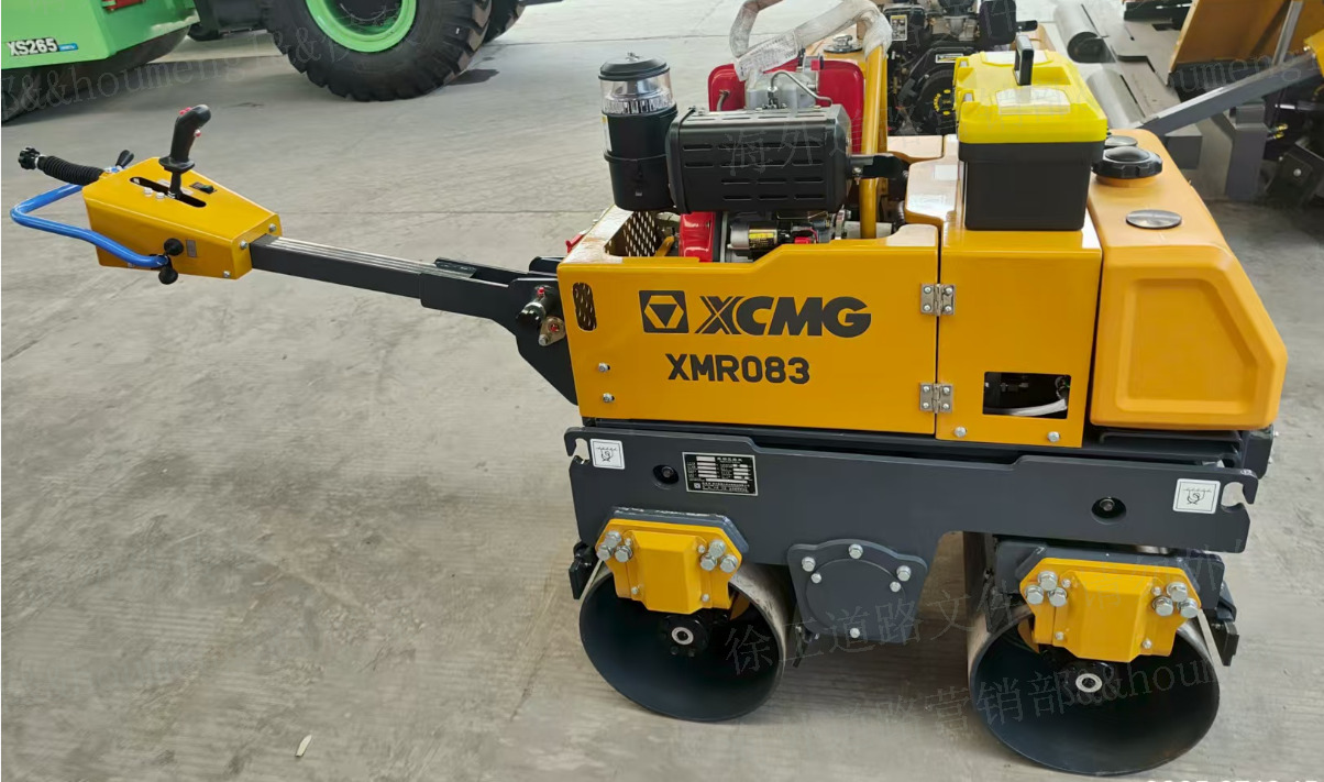 XCMG XMR083 light mini double drum 1 ton vibratory compactor - Kleine wals: afbeelding 3 XCMG XMR083 light mini double drum 1 ton vibratory compactor - Kleine wals: afbeelding 3