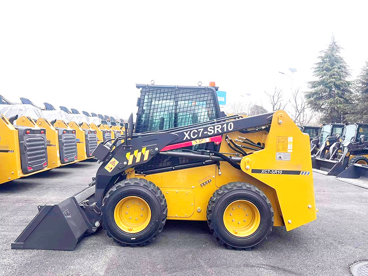 XCMG diesel skid steer wheel loader XC7-SR10 1ton machine price - Schranklader: afbeelding 3 XCMG diesel skid steer wheel loader XC7-SR10 1ton machine price - Schranklader: afbeelding 3
