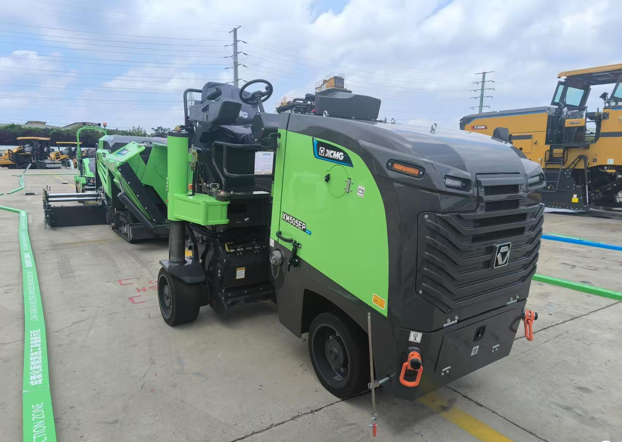 XCMG official used electric small cold milling machine Xm505ep 500mm width - Asfaltfrees: afbeelding 5 XCMG official used electric small cold milling machine Xm505ep 500mm width - Asfaltfrees: afbeelding 5