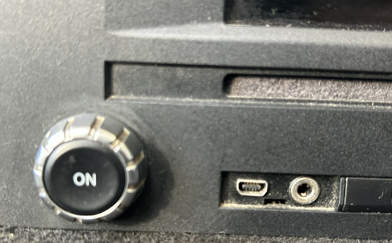 BOSCH RADIO NAVIGATION 7620000236 MERCEDES ACTROS A0004467662 - Cabine en interieur: afbeelding 3 BOSCH RADIO NAVIGATION 7620000236 MERCEDES ACTROS A0004467662 - Cabine en interieur: afbeelding 3