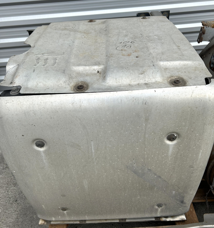 DAF CATALYTIC CONVERTER FOR DAF XF 106 BDF - Katalysator: afbeelding 5 DAF CATALYTIC CONVERTER FOR DAF XF 106 BDF - Katalysator: afbeelding 5