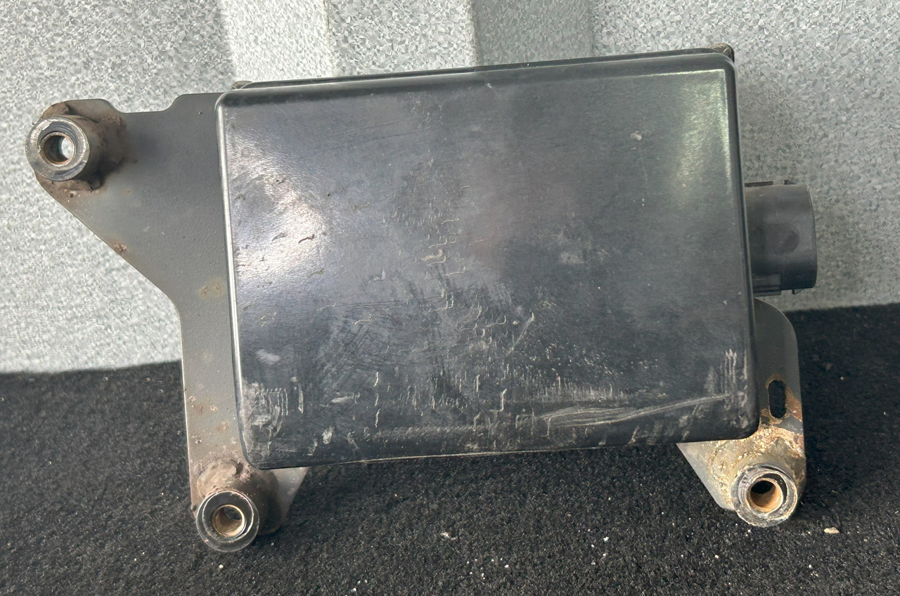 DAF RADAR AKTYWNY ACC2 AEBS DAF XF 106 480 - Elektrisch systeem voor Vrachtwagen: afbeelding 1 DAF RADAR AKTYWNY ACC2 AEBS DAF XF 106 480 - Elektrisch systeem voor Vrachtwagen: afbeelding 1