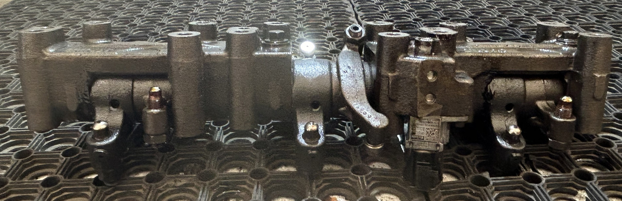 DAF VALVE LEVER ARMS KEYBOARD MX XF 480 - Klep: afbeelding 3 DAF VALVE LEVER ARMS KEYBOARD MX XF 480 - Klep: afbeelding 3