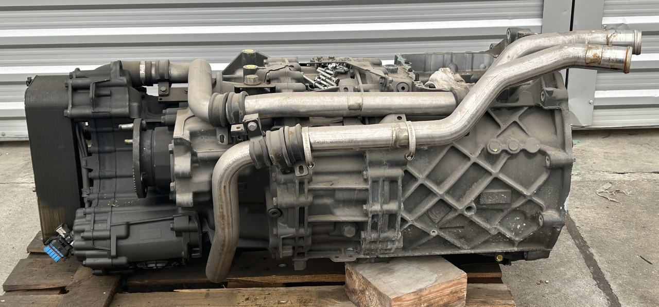 DAF XF 106 12AS2131 TD 2011072 DAF XF 106 truck - Versnellingsbak voor Vrachtwagen: afbeelding 1 DAF XF 106 12AS2131 TD 2011072 DAF XF 106 truck - Versnellingsbak voor Vrachtwagen: afbeelding 1