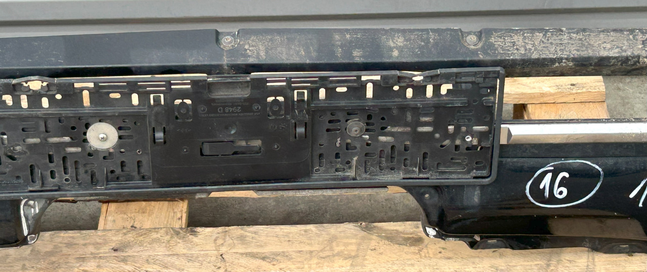 DAF XF 106 480 FRONT BUMPER WITH HALOGENS - Bumper: afbeelding 3 DAF XF 106 480 FRONT BUMPER WITH HALOGENS - Bumper: afbeelding 3