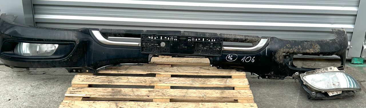 DAF XF 106 480 FRONT BUMPER WITH HALOGENS - Bumper: afbeelding 1 DAF XF 106 480 FRONT BUMPER WITH HALOGENS - Bumper: afbeelding 1