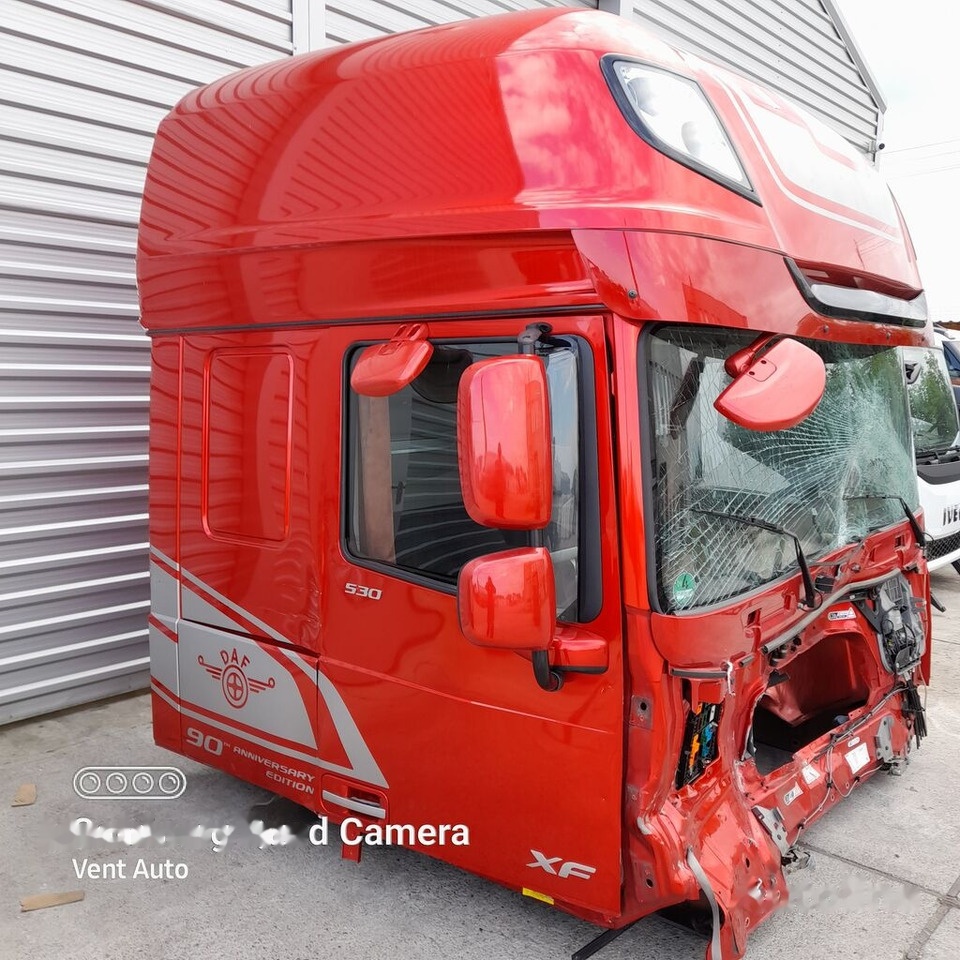 DAF XF 106 SUPER SPACE CAB LIFT FAHRERHAUS CABINE truck - Cabine voor Vrachtwagen: afbeelding 4 DAF XF 106 SUPER SPACE CAB LIFT FAHRERHAUS CABINE truck - Cabine voor Vrachtwagen: afbeelding 4
