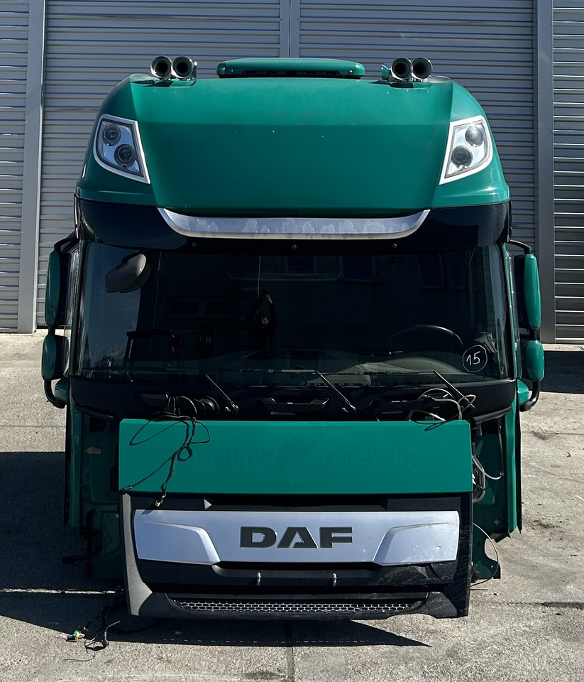 DAF XF 106 SUPER SPACE CAB LIFT truck - Cabine voor Vrachtwagen: afbeelding 2 DAF XF 106 SUPER SPACE CAB LIFT truck - Cabine voor Vrachtwagen: afbeelding 2