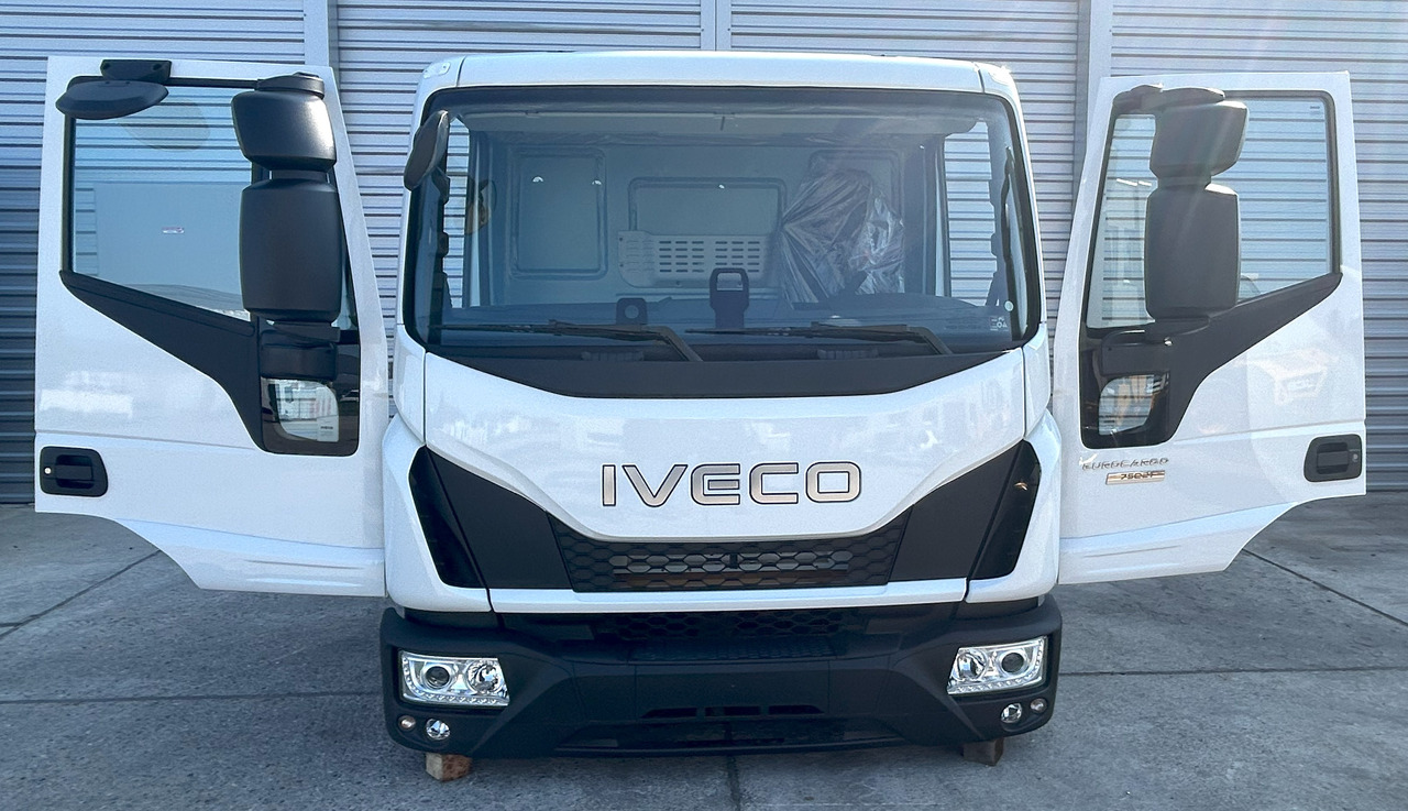 IVECO Eurocargo 75 DAY cabine Fahrerhaus Cab 2025 - Cabine voor Personenwagen: afbeelding 1 IVECO Eurocargo 75 DAY cabine Fahrerhaus Cab 2025 - Cabine voor Personenwagen: afbeelding 1