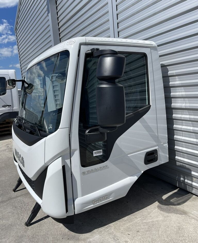 IVECO Eurocargo for IVECO Eurocargo DAY cabine - Cabine voor Personenwagen: afbeelding 4 IVECO Eurocargo for IVECO Eurocargo DAY cabine - Cabine voor Personenwagen: afbeelding 4